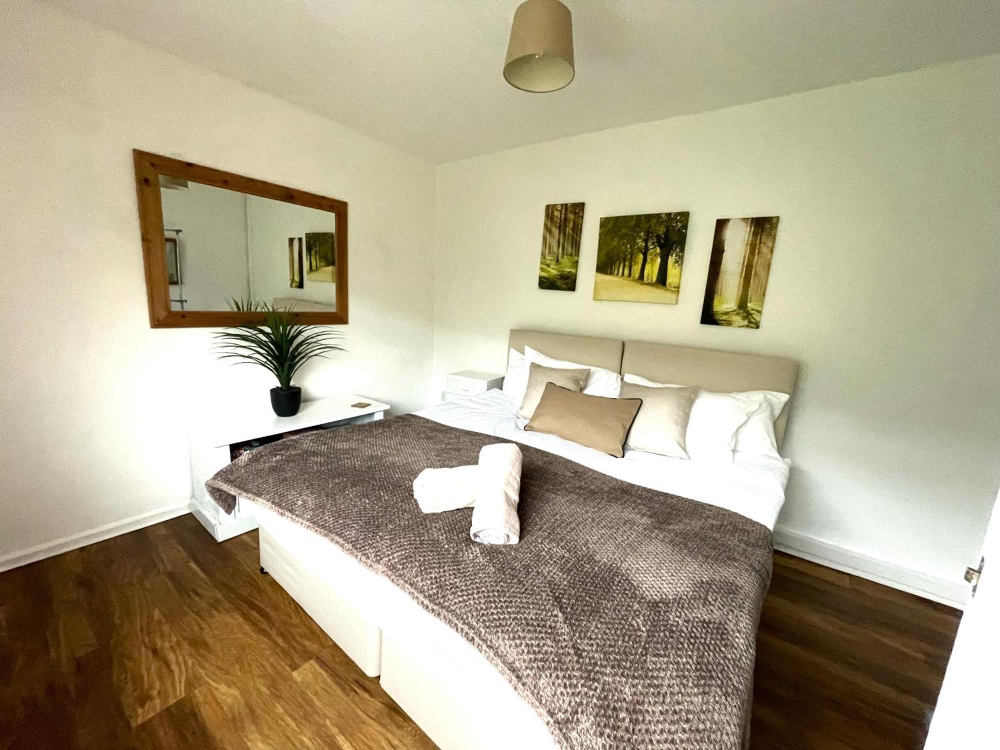 Afan Valley Home - Contractor Accommodation ポート・タルボット エクステリア 写真