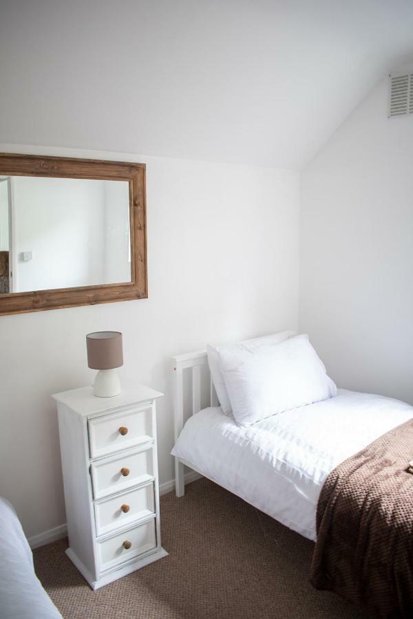 Afan Valley Home - Contractor Accommodation ポート・タルボット エクステリア 写真